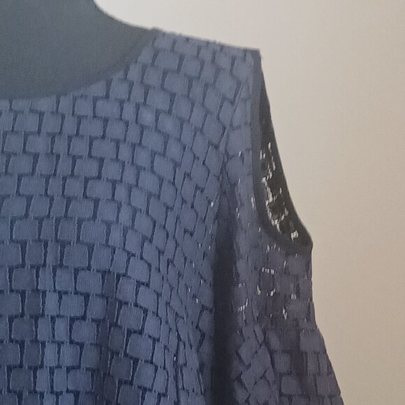 Great Condition Cirana Navy Blue Lace Cold Shoulder Top With Black Trim - Picture 2 of 2